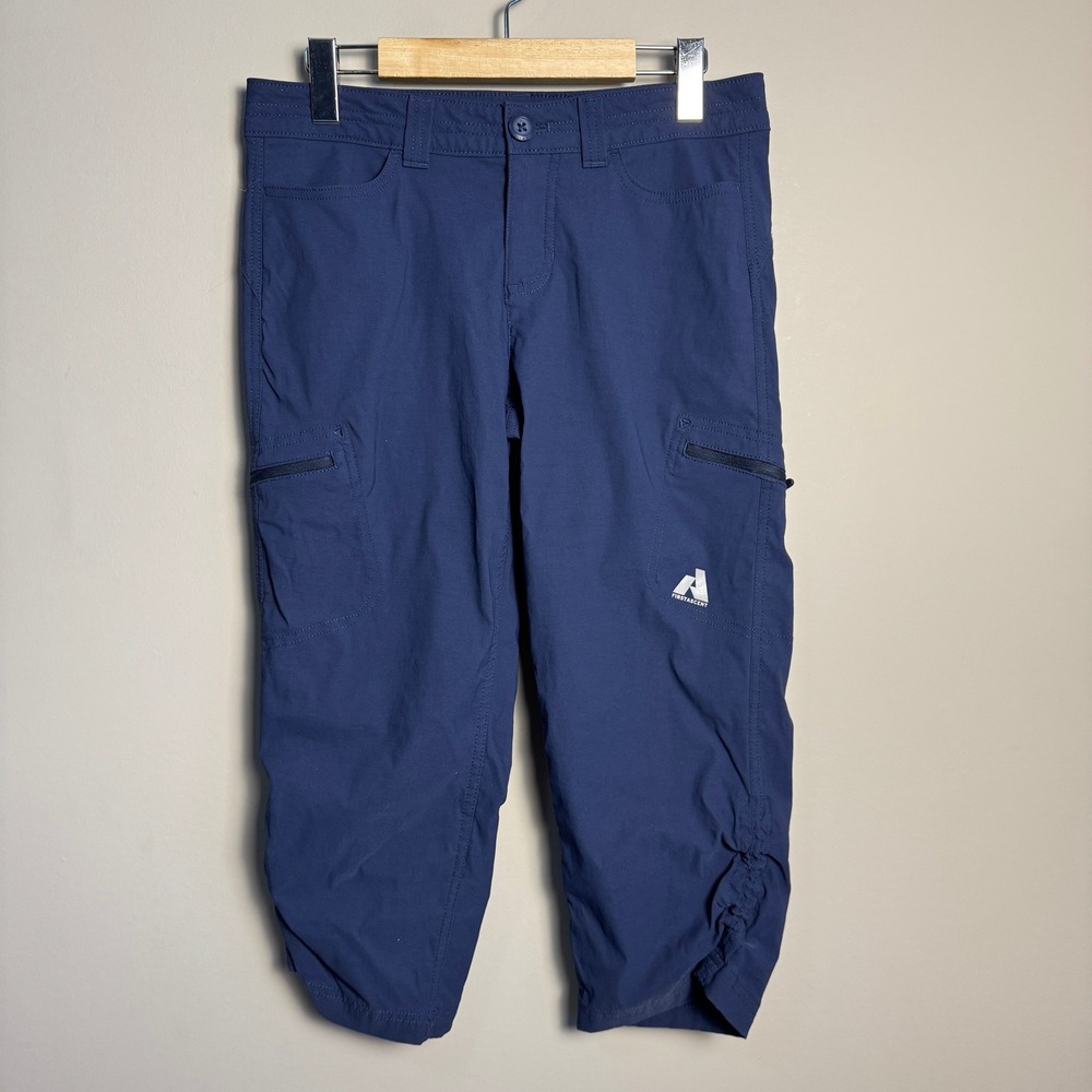Eddie Bauer First Ascent Women's Size 2 Capri Cargo Pants Navy Hiking Outdoor